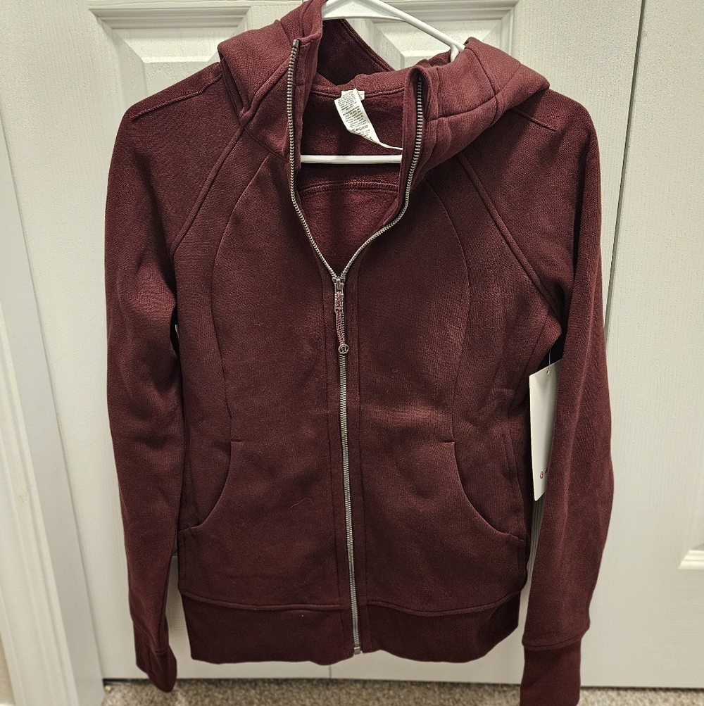Lululemon New with tags full zip scuba size 6 Garnet